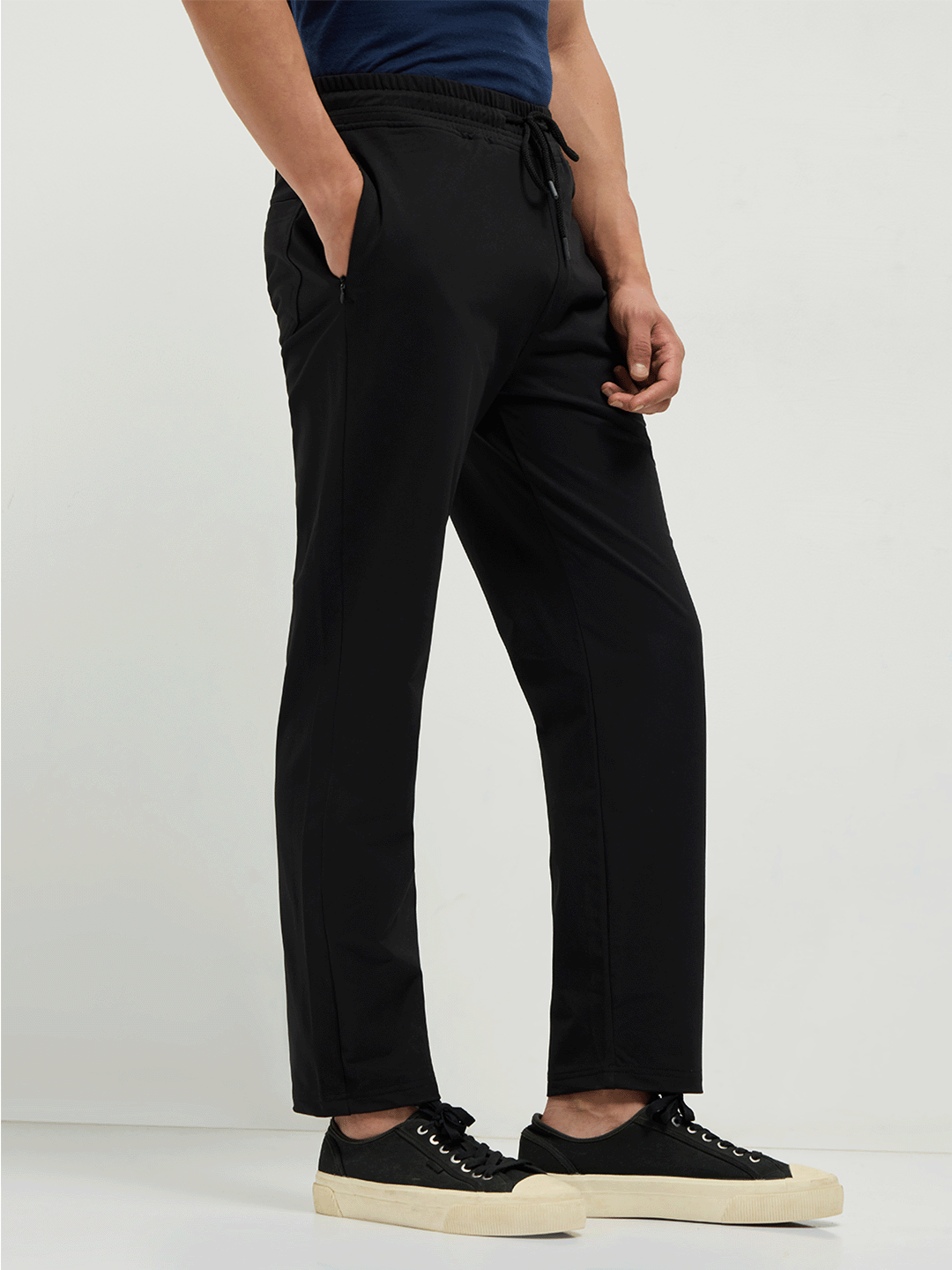 Strido Track Pant Black
