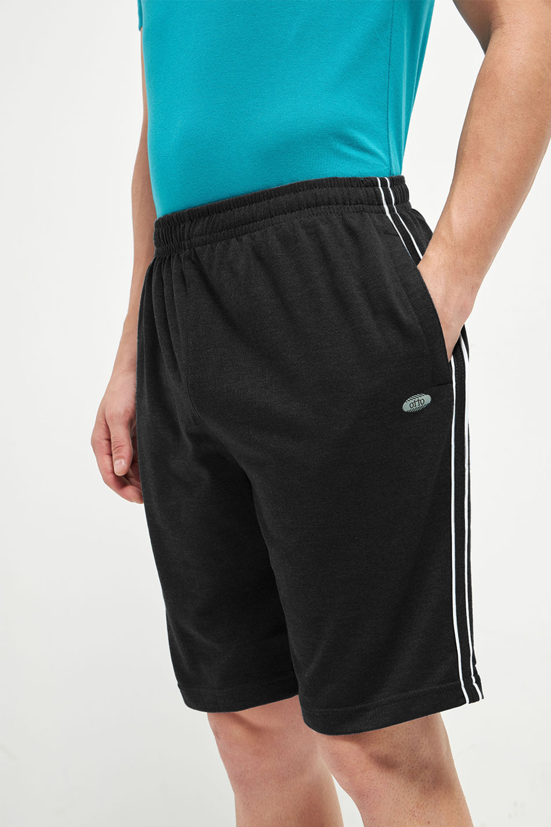 Hugo Shorts Black