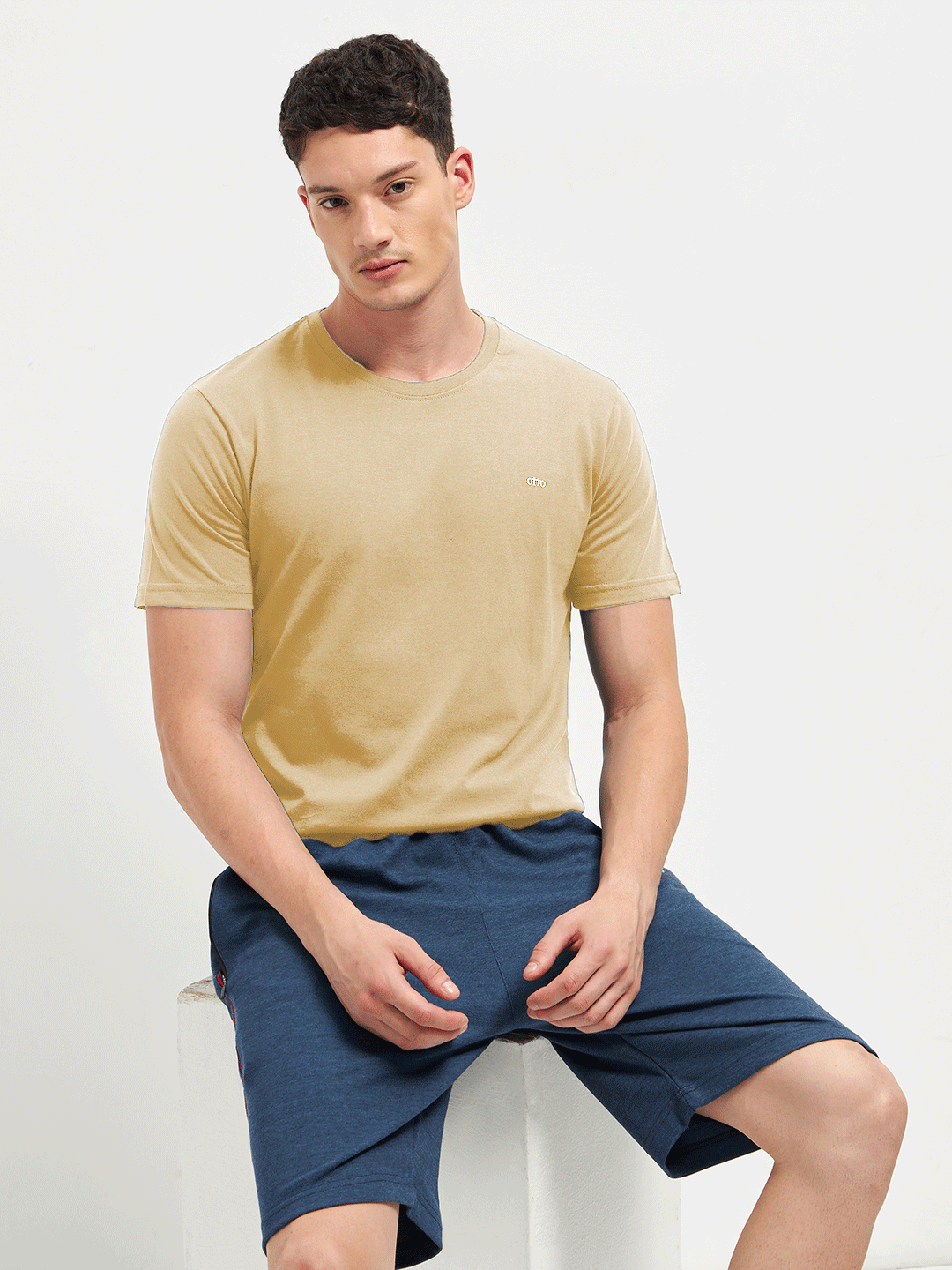 Motto Round Neck Beige