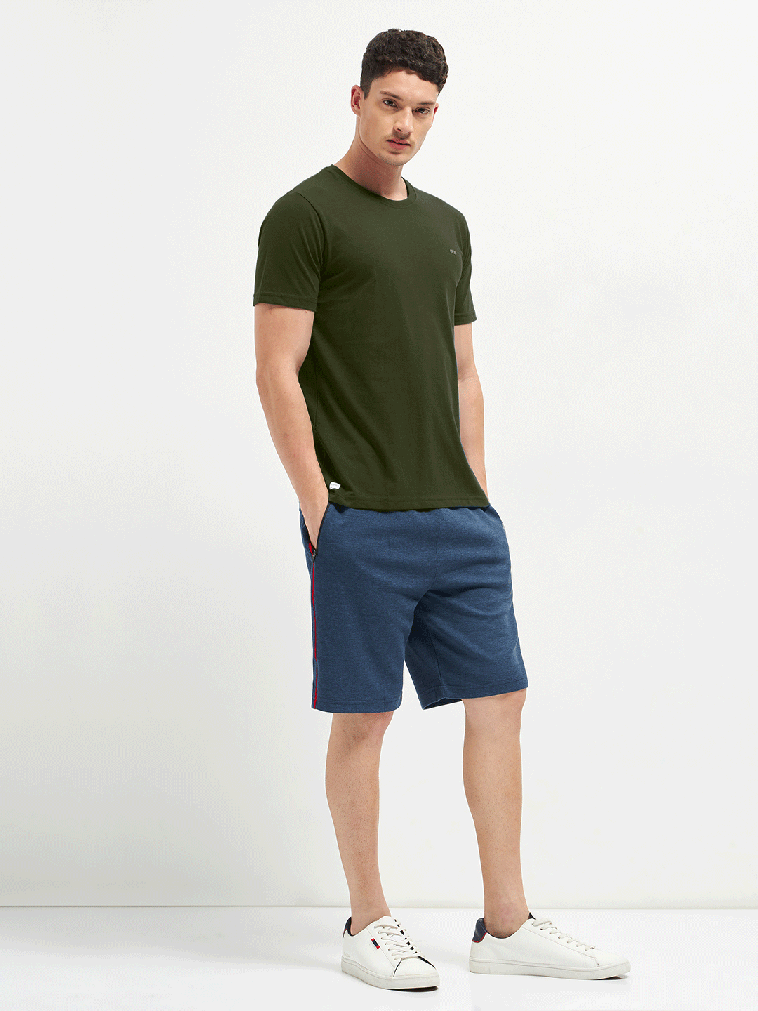 Motto Round Neck Olive