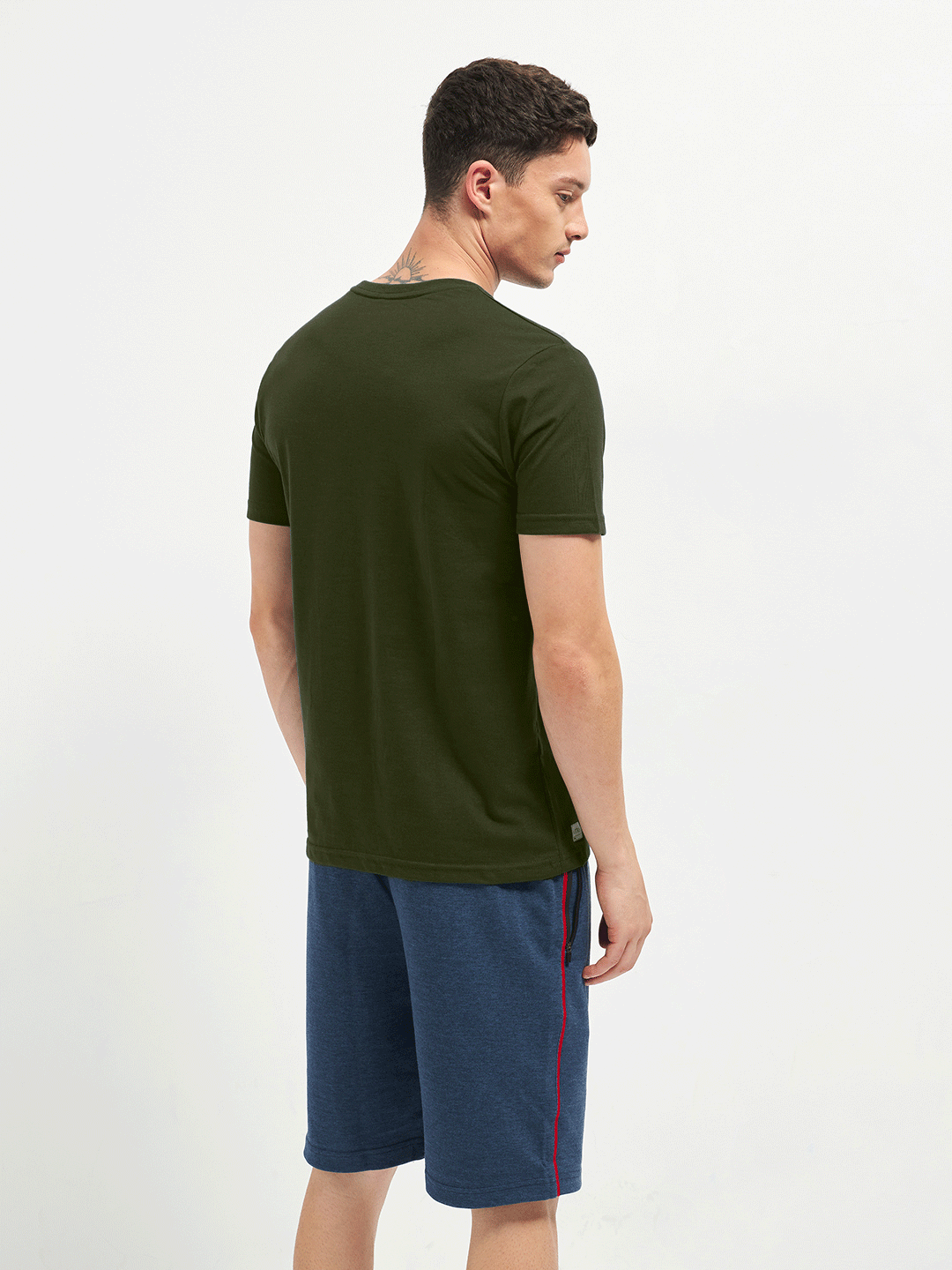 Motto Round Neck Olive
