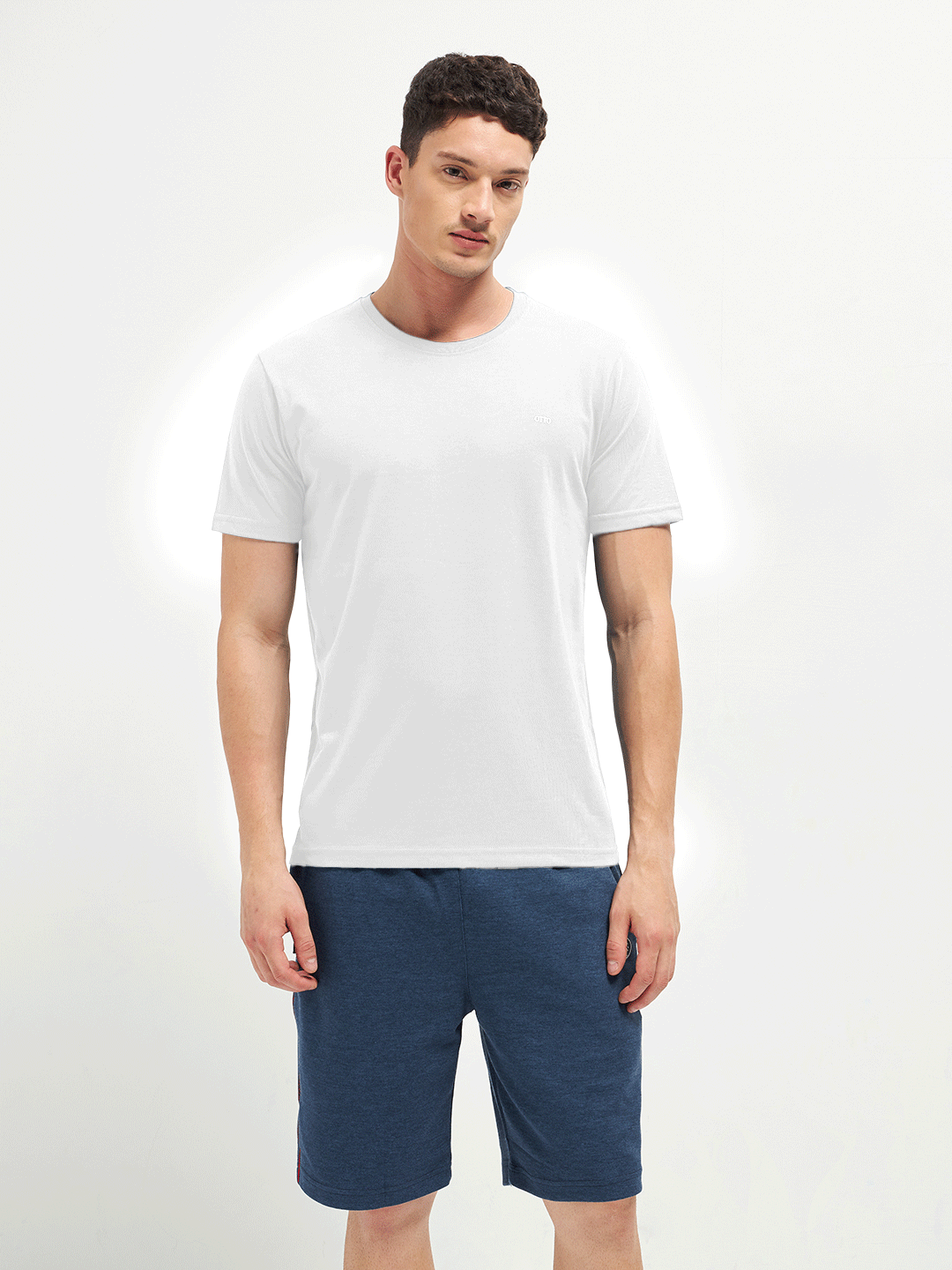 Motto Round Neck White