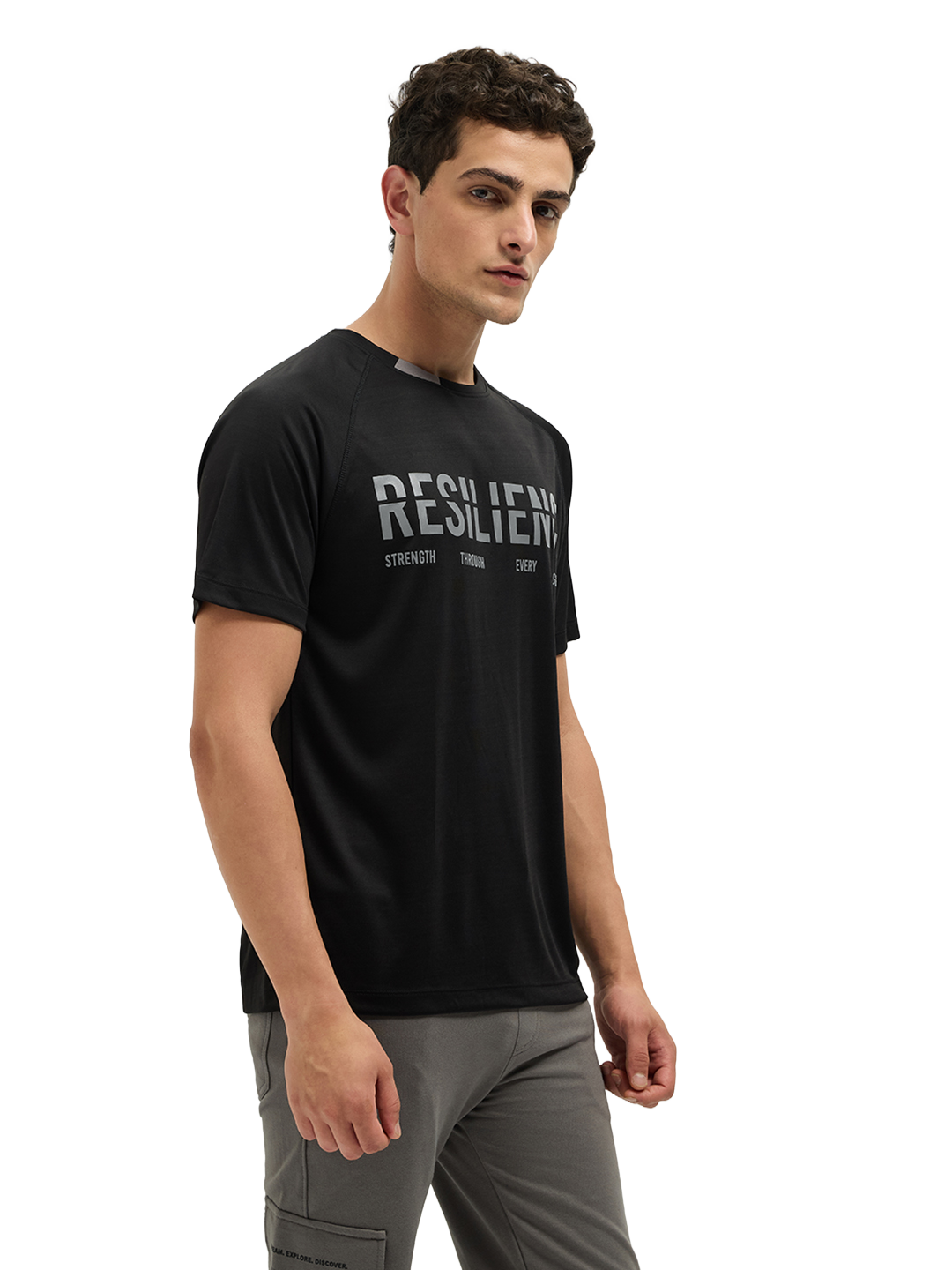 Strivo Round Neck Black
