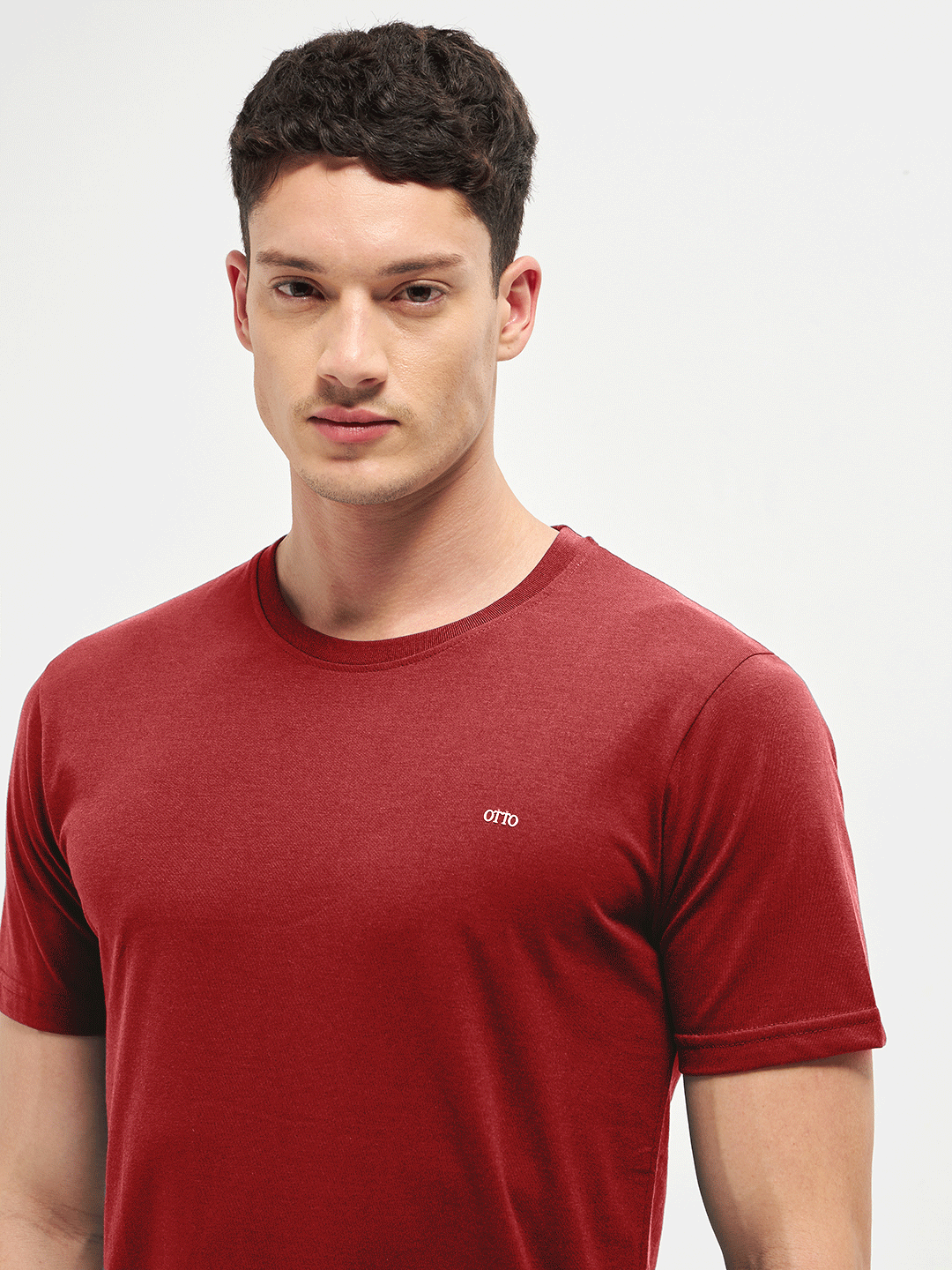 Motto Round Neck Wine Red